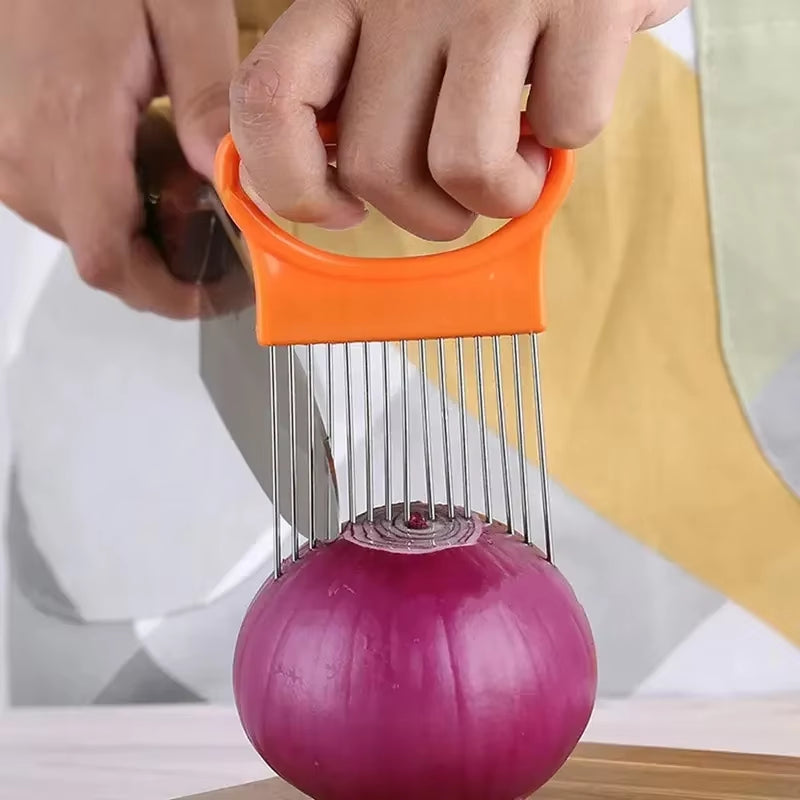 1PC Colorful Onion Slicer with Stainless Steel Holder – Easy Onion Chopper for Potatoes & Vegetables