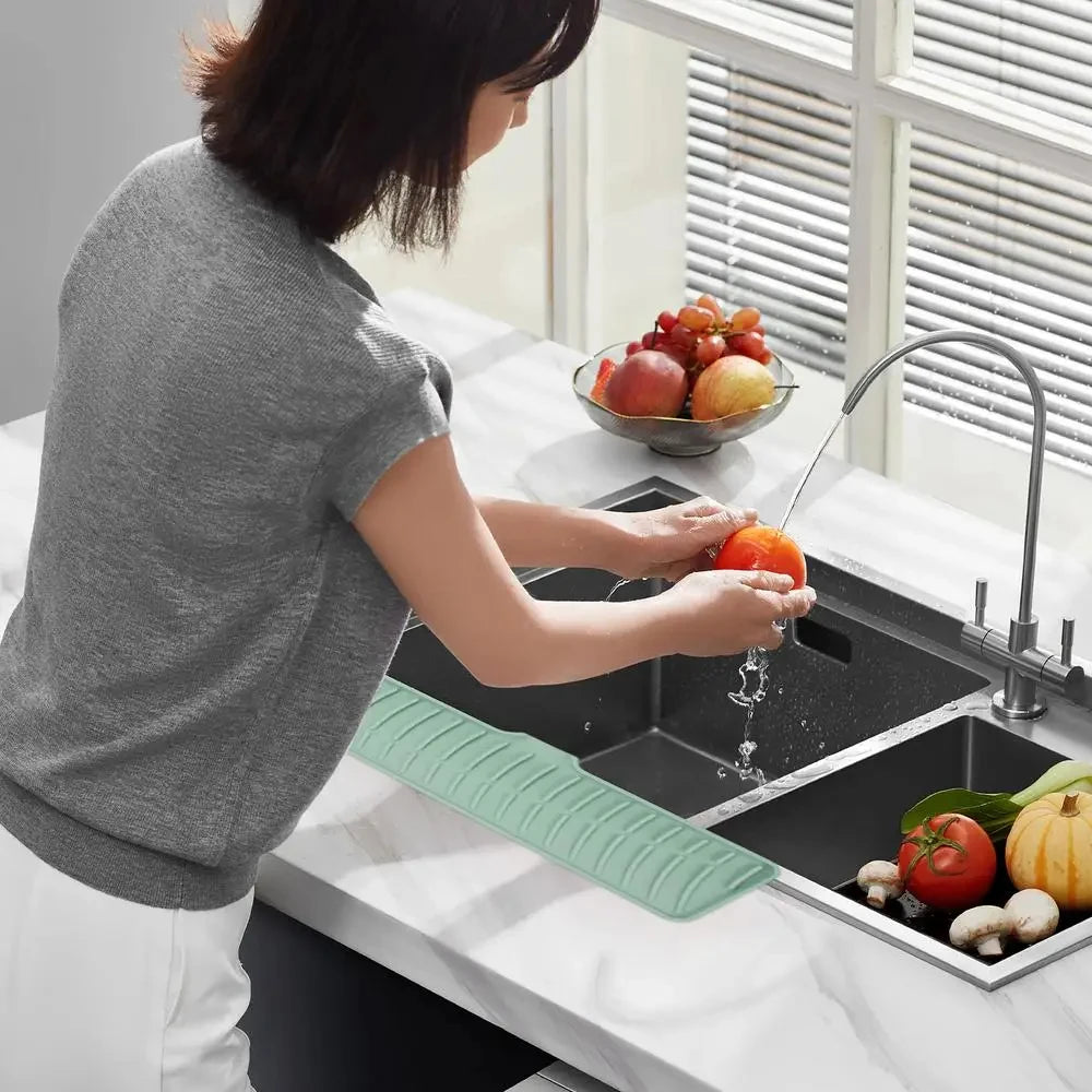 Kitchen Faucet Silicone Mat Bathroom Anti-Slip Sink Drain Mat, Slope Diversion Drainage Mat, Tableware Drying Protection Mat