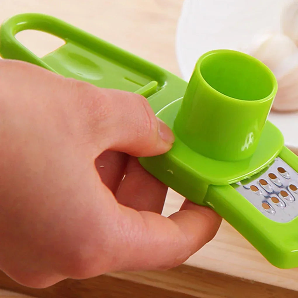 1-Piece Multifunctional Manual Garlic Crusher Ginger Garlic Grater Garlic Cutter Peeler Kitchen Tool with Excellent Functionalit
