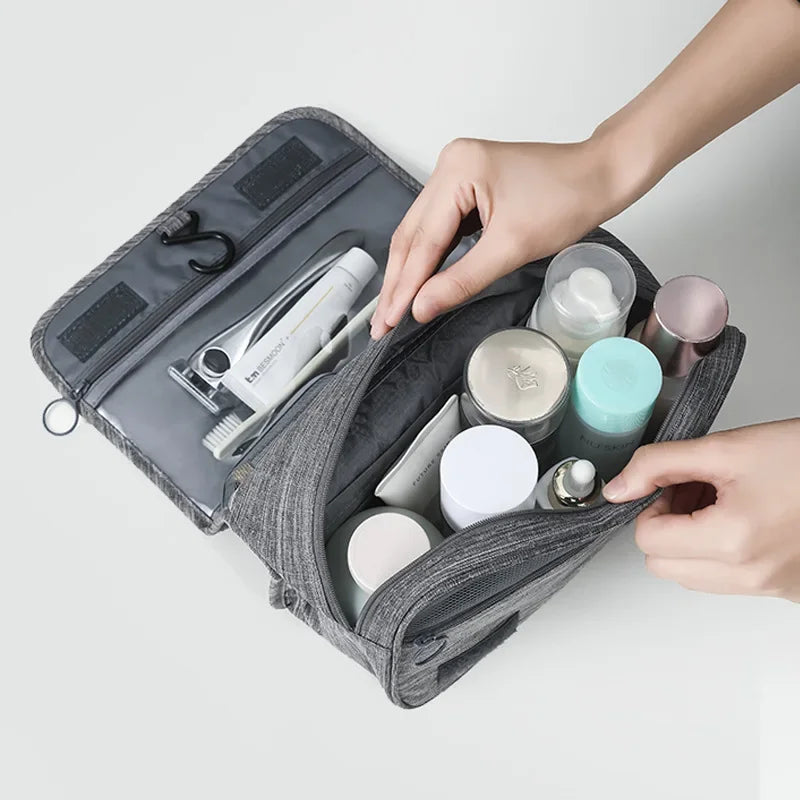 Hanging Toiletry Bag for Travel – Water-Resistant Oxford Wash Pouch, Folds Flat, Unisex Cosmetic Organizer