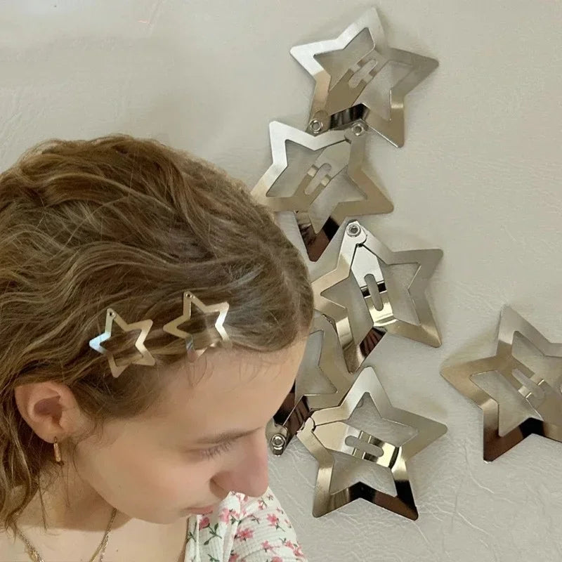 10/25/50/100/200pcs Silver Star Hair Clips for Girl Y2k Filigree Star Metal Snap Clip Hairpins Barrettes Hair Accessories Image principale du produit