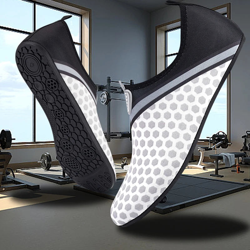 Yoga Shoes Designed For Both Men And Women Lightweight Breathable Fabric Keeps Feet Comfortable Sizes For 36-47 Imagen principal del producto