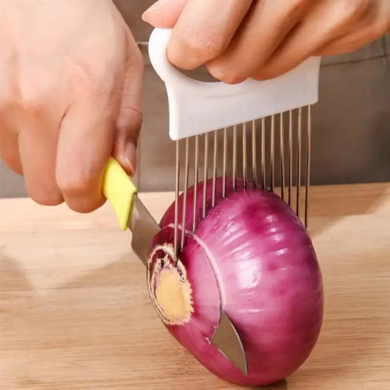 1PC Colorful Onion Slicer with Stainless Steel Holder – Easy Onion Chopper for Potatoes & Vegetables